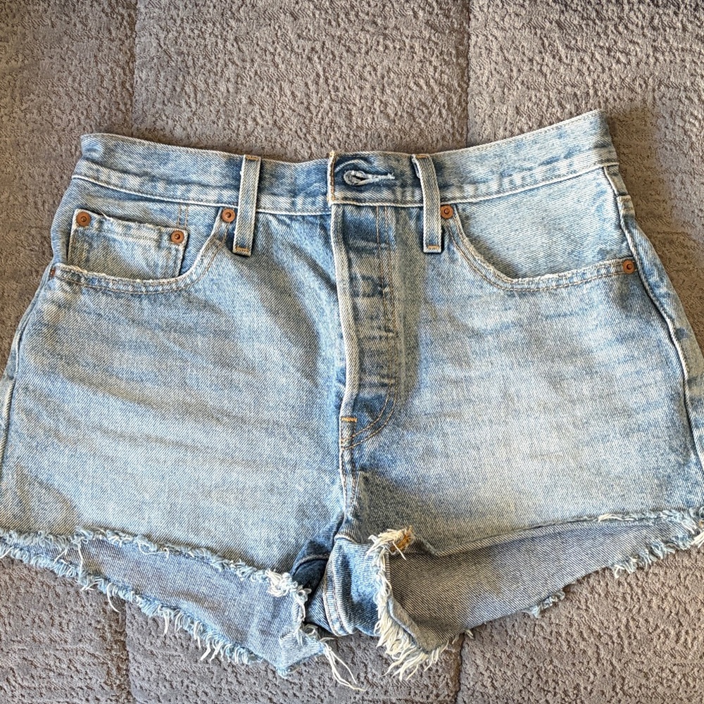 Levi's Classic Daisy Dukes